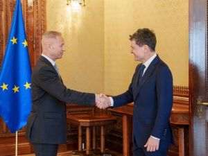 Nicuşor Dan şi conducerea OMV Petrom au discutat despre piaţa combustibililor şi proiectul Neptun Deep